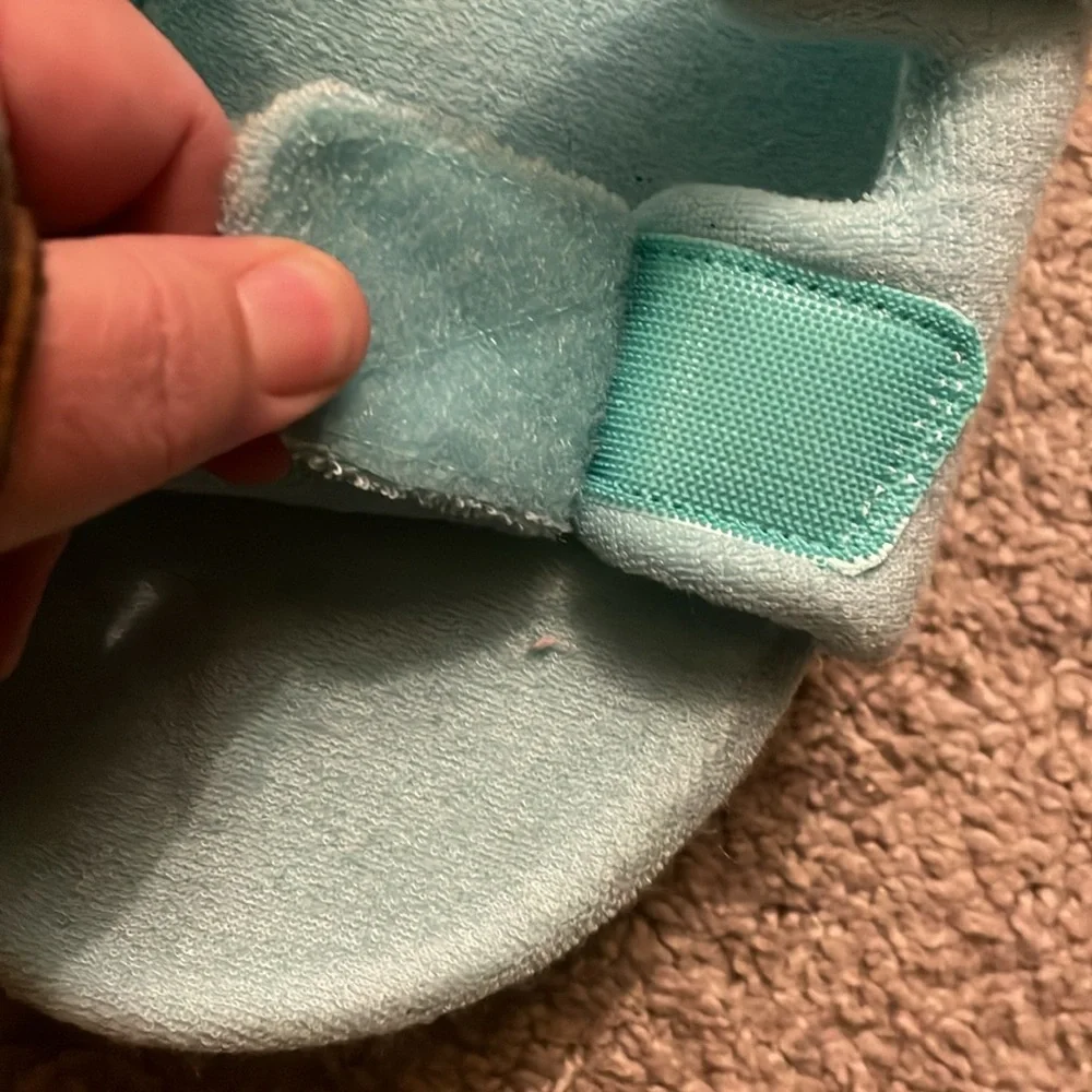 A new day platform teal sandals terry cloth size 8